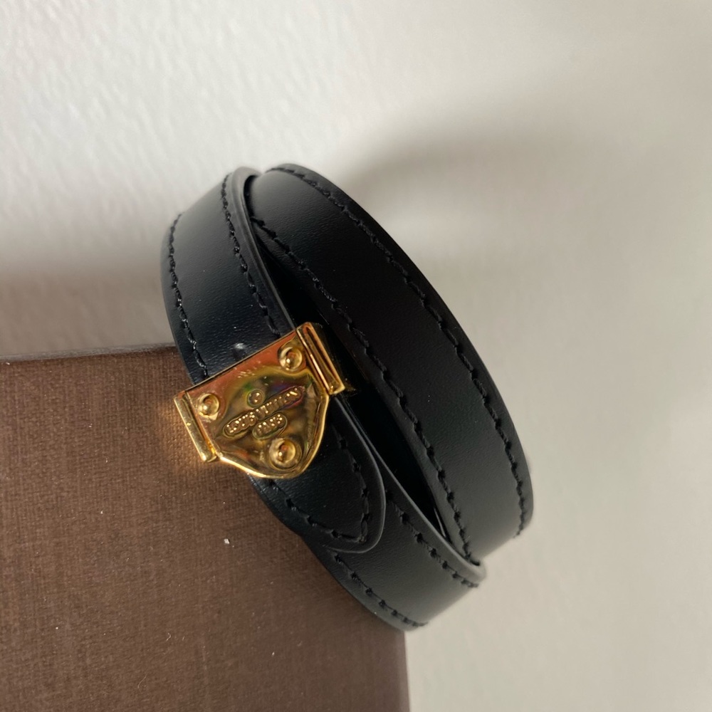 Louis Vuitton leather gold box wrap bracelet